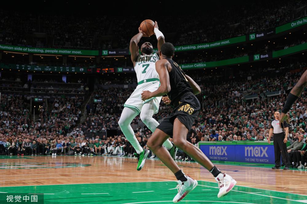 龄段的华人 龄段的华人